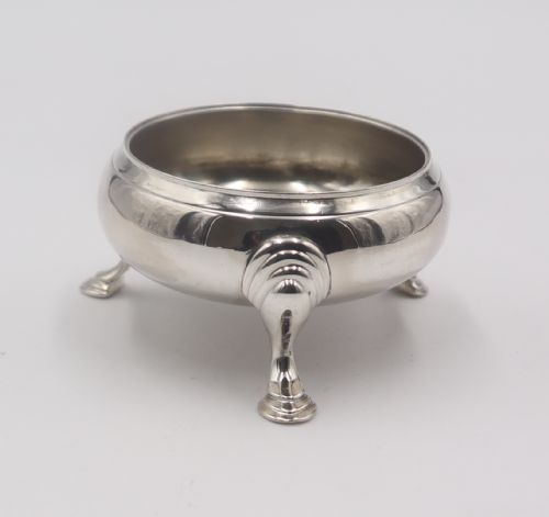 PAIR ANTIQUE SILVER SALTS - ADDITIONAL PHOTO 4