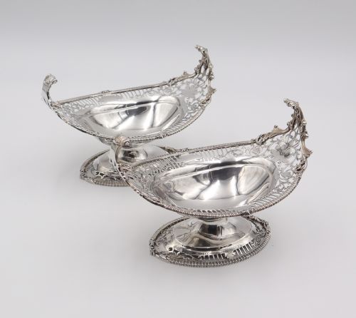 PAIR ANTIQUE SILVER SWEET STANDS - ADDITIONAL PHOTO 2