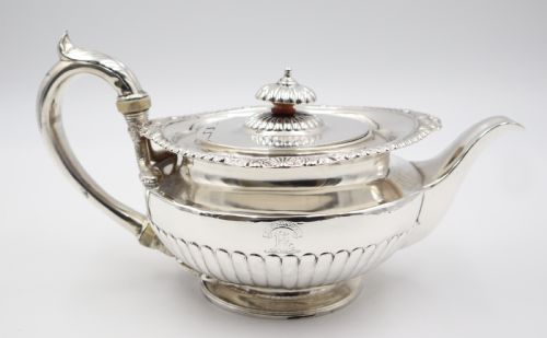 ANTIQUE SILVER BENJAMIN SMITH TEA SET - ADDITIONAL PHOTO 10
