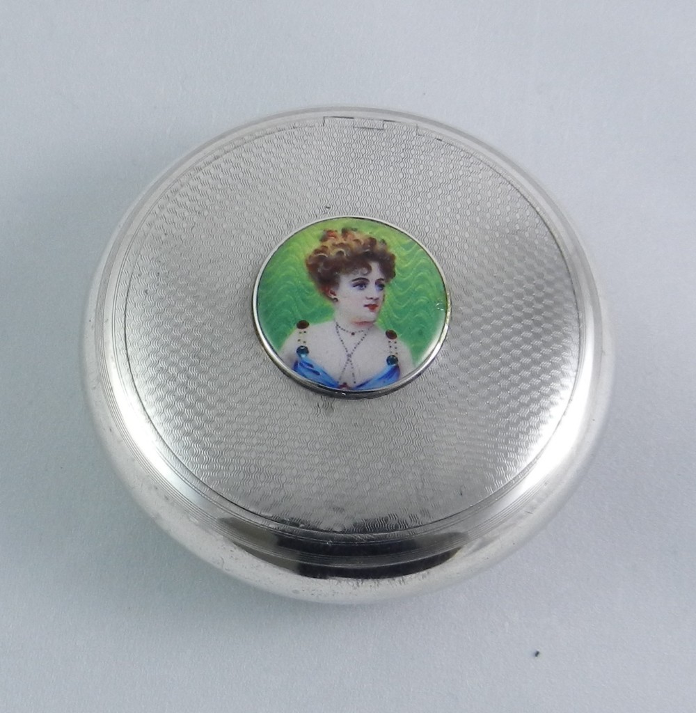 Antique Silver Tobacco Box.
