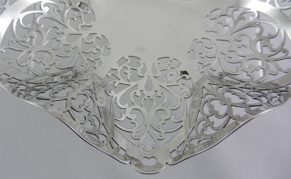 Pair Silver Art Deco Dishes. View V