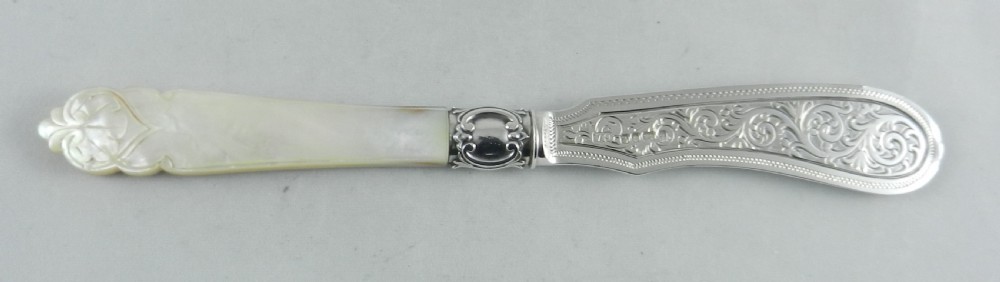 Antique Silver & MOP Butter Knife.