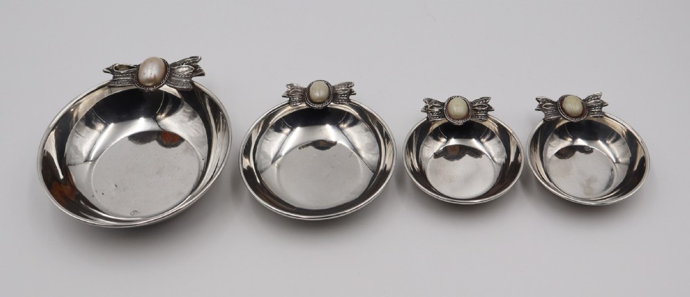 Set Of Sliver & Mother Of Pearl Dishes. View IV