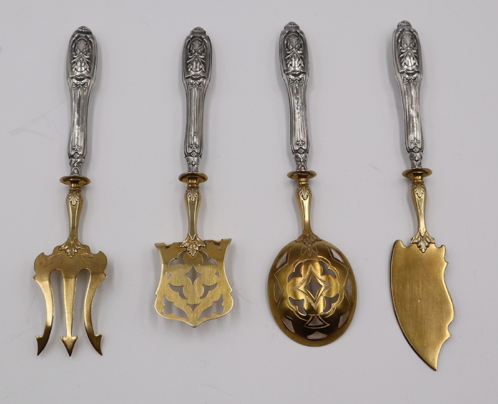 Antique Silver Hors d'Ouvres Set. View IV