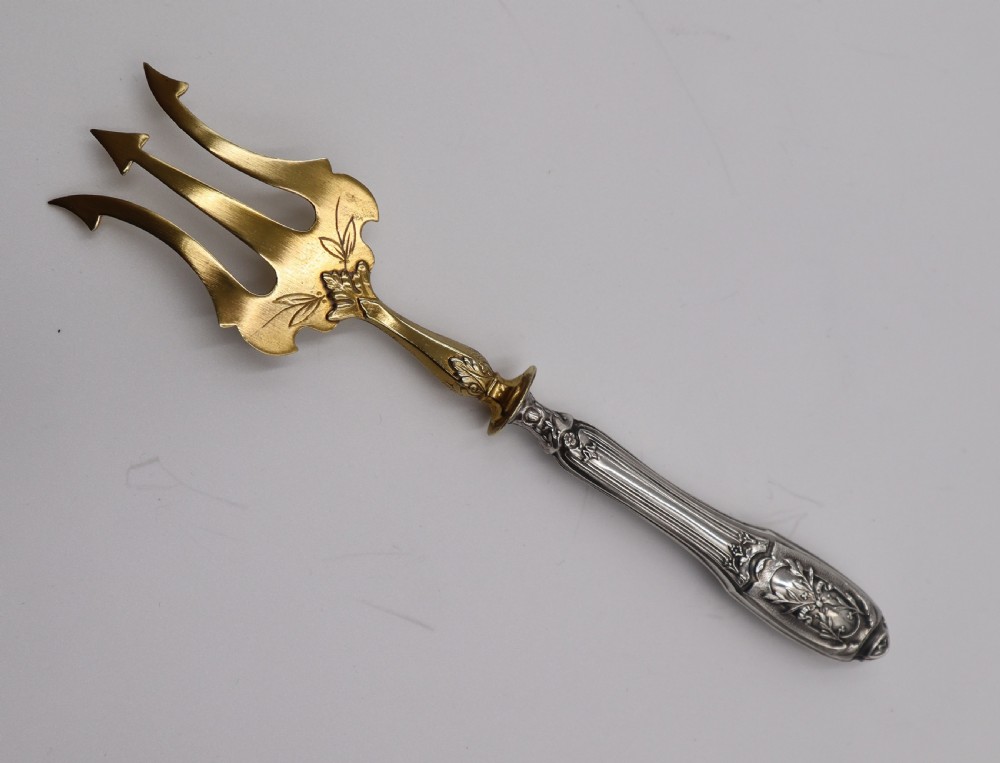 Antique Silver Hors d'Ouvres Set. View VI