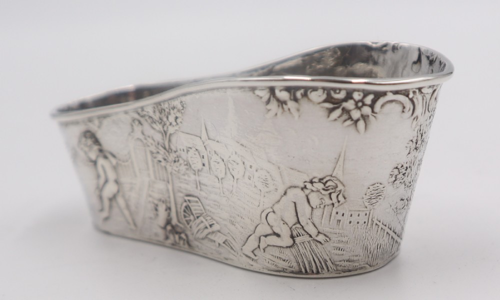 Antique Silver Toy Baby's Bath. View IV