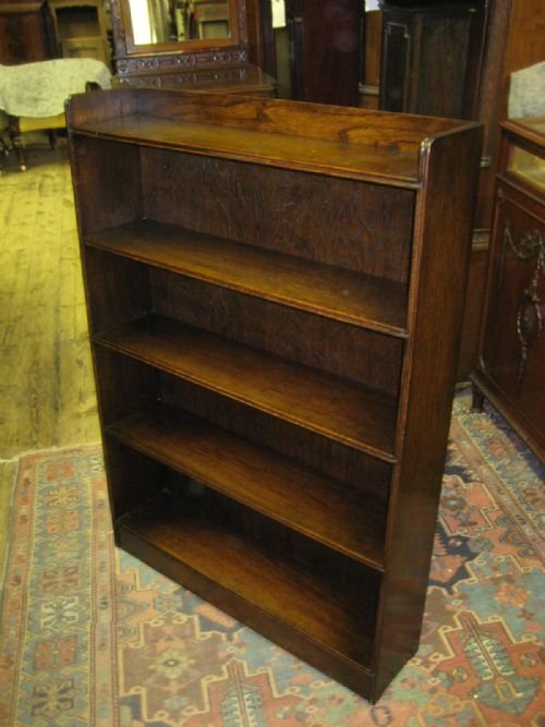 Circa 1930 Scottish Small Oak Open Bookcase