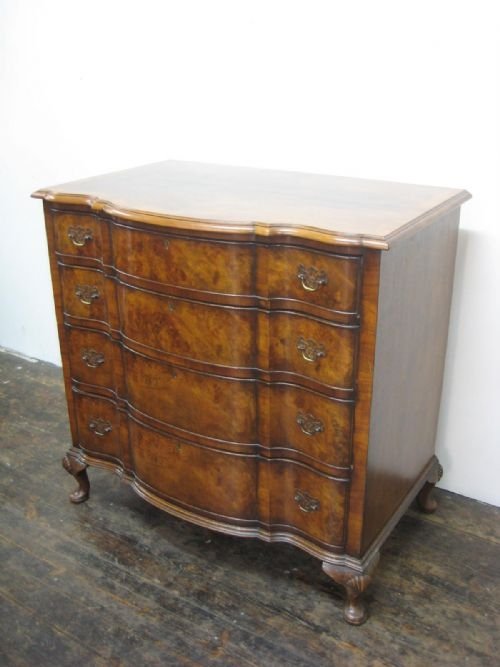 George I Style Walnut Chest of Drawers