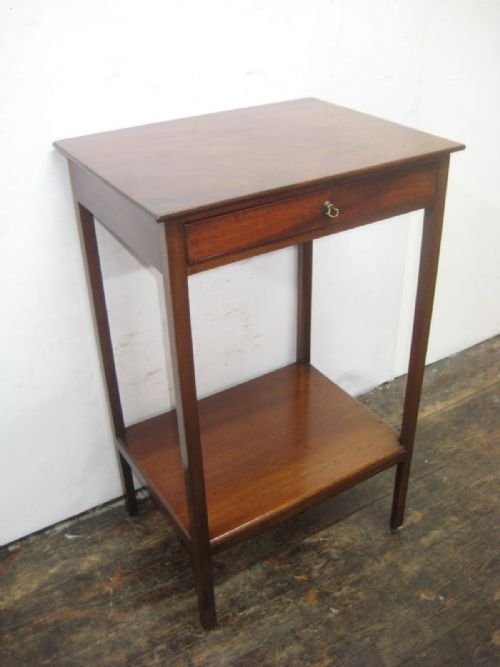 Late Georgian Mahogany Occasional Table