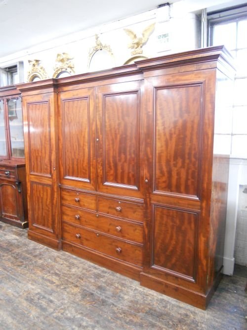 William IV 4 Door Mahogany Wardrobe