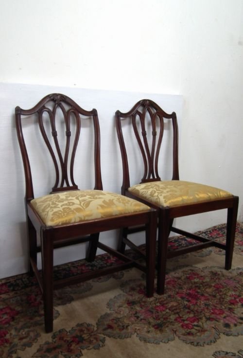 Pair of Mahogany Hepplewhite Chairs