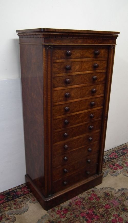 Early Victorian Burr Walnut Wellington Chest
