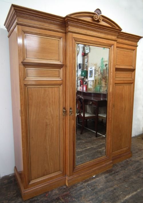 Finest Quality Satinwood Wardrobe by Howard & Son London