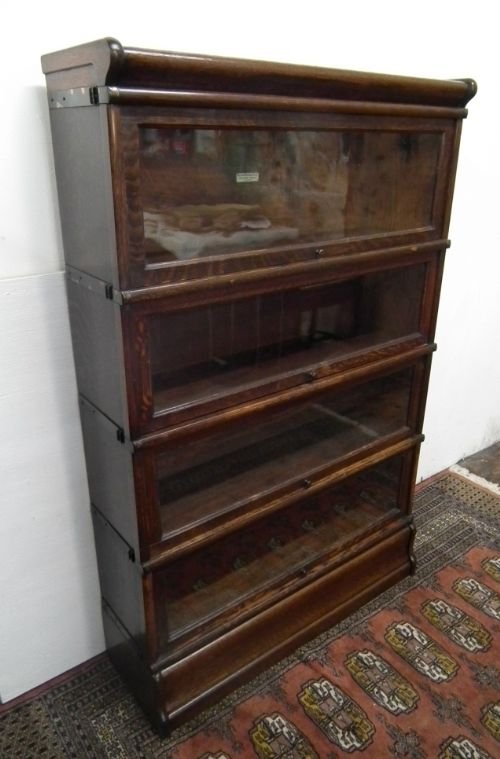 Globe Wernicke Sectional/stacker Bookcase