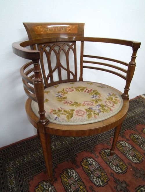 Sheraton Style Inlaid Mahogany Tub Chair