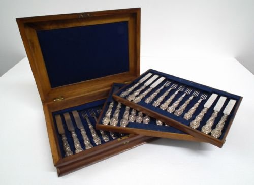 Late Victorian Canteen of Fish Knives and Forks