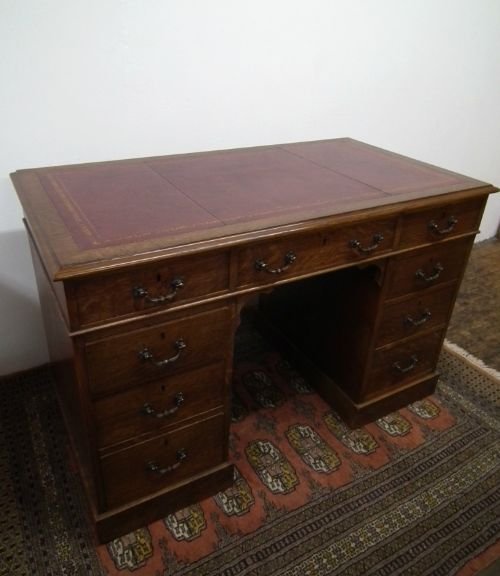 Victorian Oak Partners Desk