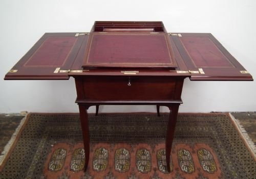 Maple & Co Jack in the Box Writing Desk