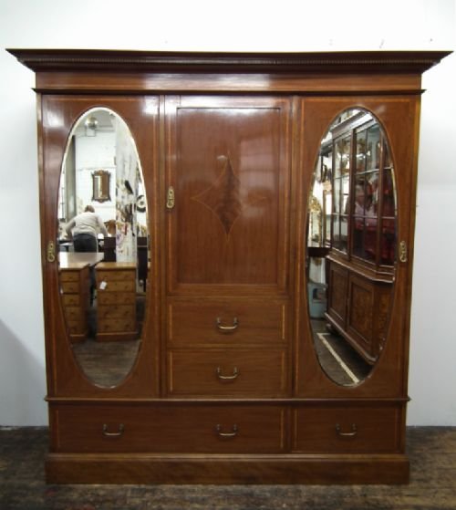 Sheraton Style 3 Door Mahogany Wardrobe