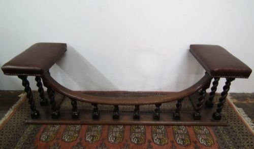 Unusual Oak Club Fender