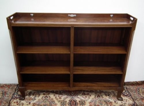 Exhibition Quality Mahogany Bookcase by Whytock & Reid