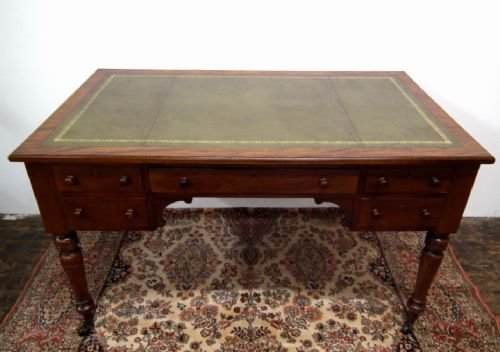 Late Victorian Mahogany Desk/library Table