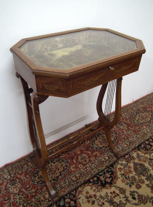 Victorian Marquetry Inlaid Bijouterie/curio Table