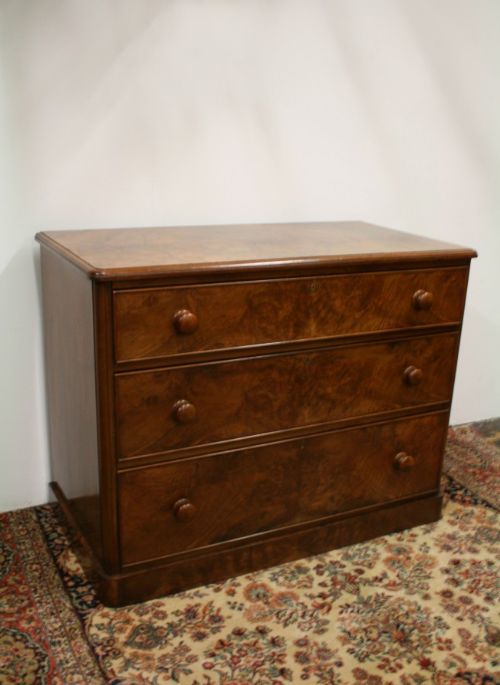 Mid Victorian Burr Walnut Chest of Drawers