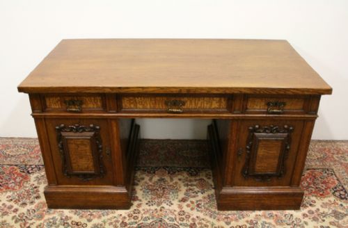 Victorian Continental Carved Oak Desk
