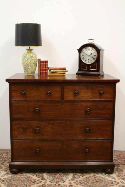Late George III Mahogany Chest of Drawers