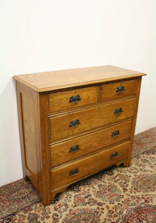 Edwardian Oak Chest of Drawers