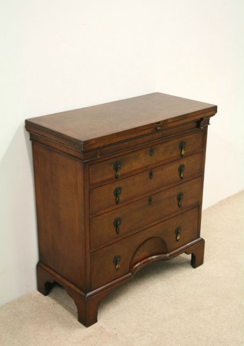 Queen Anne Style Walnut Bachelor Chest