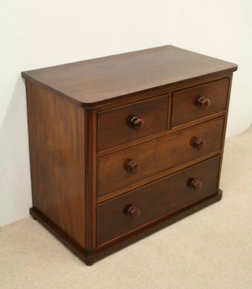 Victorian Neat Sized Mahogany Chest of Drawers