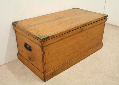 Victorian Pine Blanket Box/kist