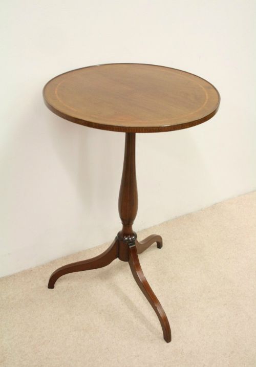 Sheraton Revival Mahogany Occasional Table/wine Table