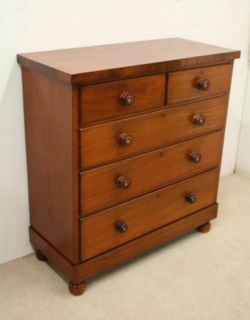 Mid Victorian Chest of Drawers