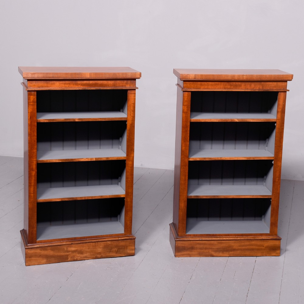 Pair of Victorian neat sized, mahogany open bookcases with adjustable shelves