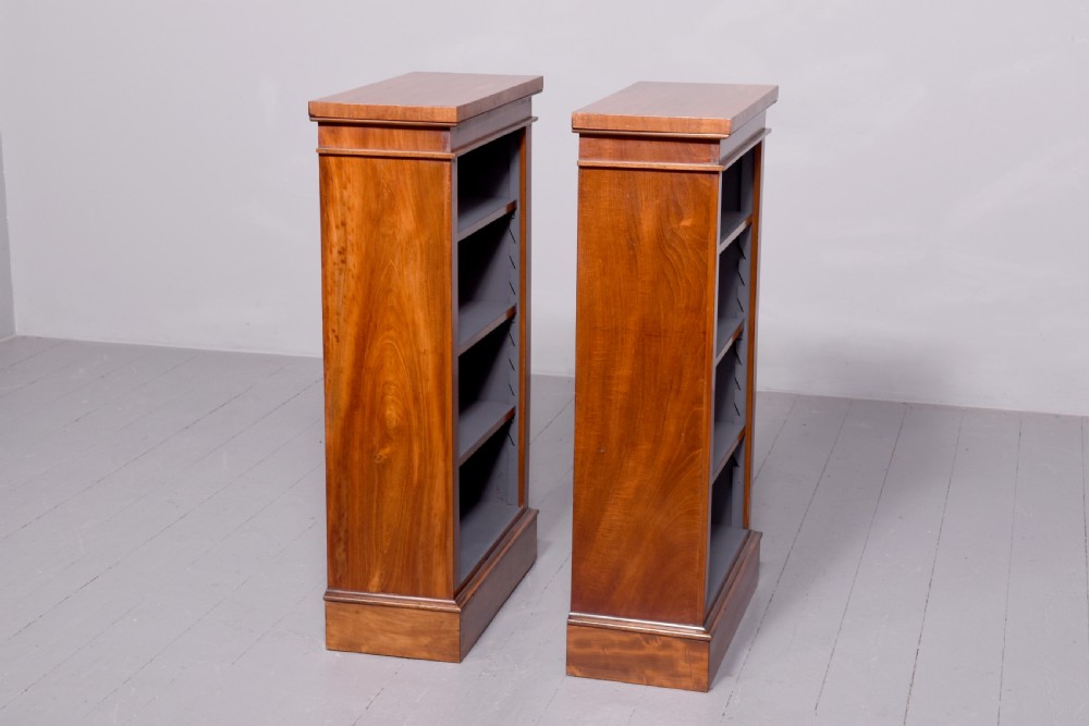 Pair of Victorian neat sized, mahogany open bookcases with adjustable shelves View VIII