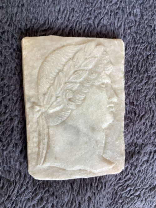 A FINELY CARVED MARBLE PLAQUE OF A ROMAN EMPEROR - ADDITIONAL PHOTO 1