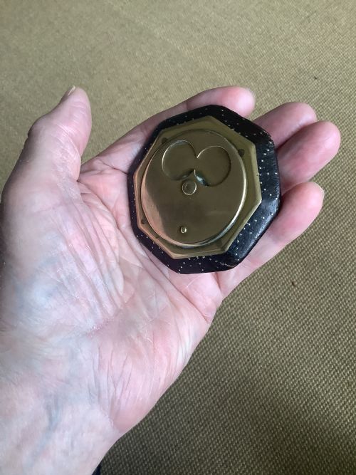 A DELIGHTFUL MISERS SNUFF BOX - ADDITIONAL PHOTO 8