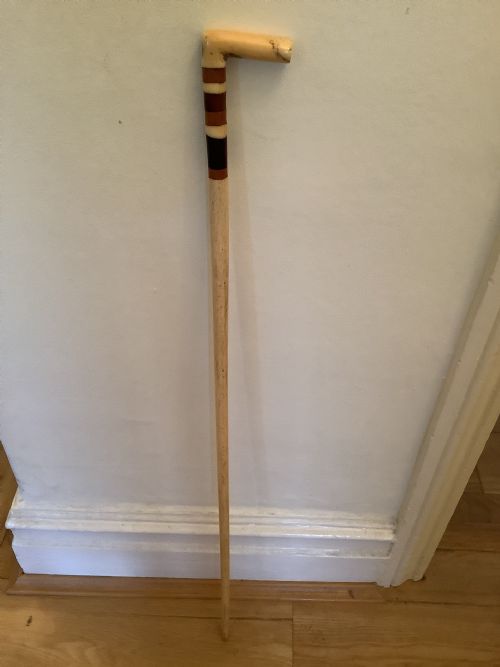 A VERY INTERESTING AND STYLISH BONE WALKING STICK - ADDITIONAL PHOTO 5