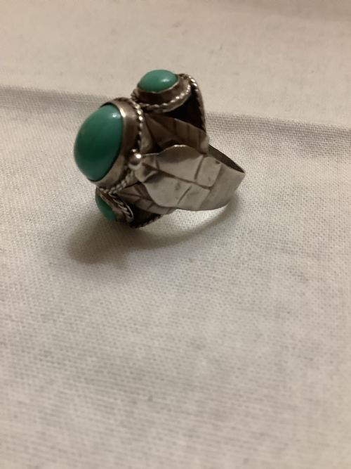A Silver and Triple Turquoise Set Poison Ring Size J