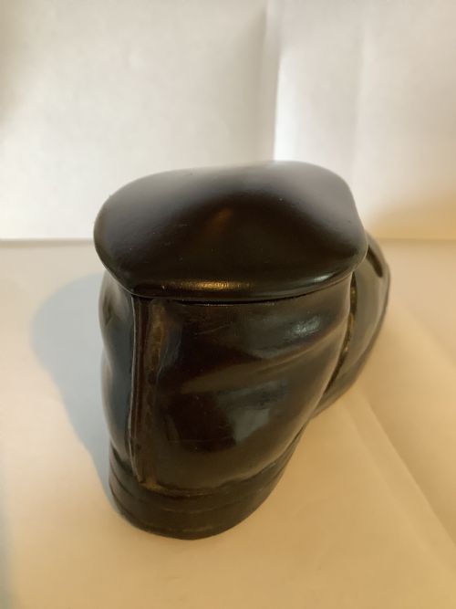 A LARGE AND WELL CARVED HARD WOOD TABLE SNUFF BOX WITH A RICH DEEP PATINA - ADDITIONAL PHOTO 7