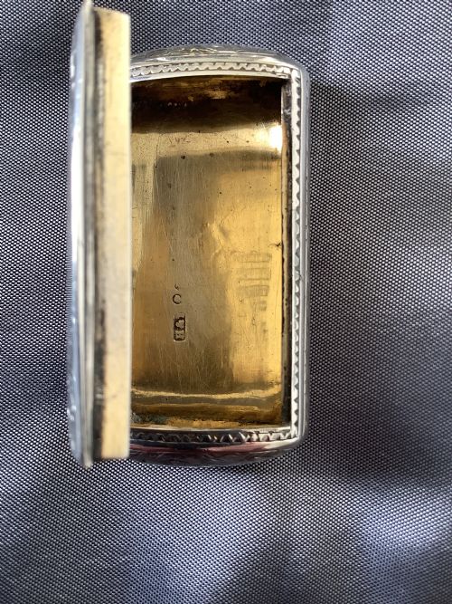 A DELIGHTFUL WAISTCOAT POCKET SILVER SNUFF BOX BIRMINGHAM CIRCA 1880 - ADDITIONAL PHOTO 2