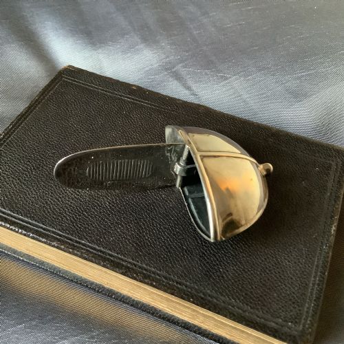 AN UNUSUAL ANTIQUE VESTA CASE STAMPED 925 - ADDITIONAL PHOTO 2
