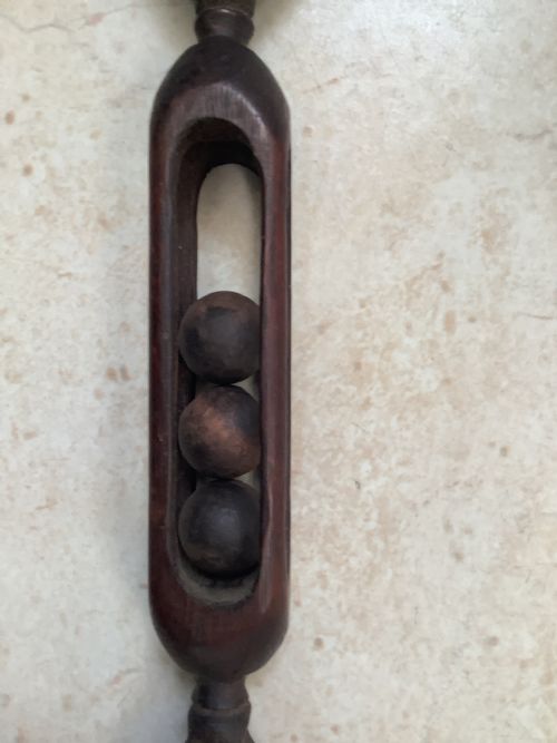 A LONG AND WELL CARVED WOOD WELSH LOVE SPOON - ADDITIONAL PHOTO 7