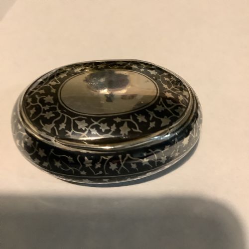 A SMALL SUPERB AND DELIGHTFUL WAISTCOAT POCKET OVAL SNUFF BOX - ADDITIONAL PHOTO 8