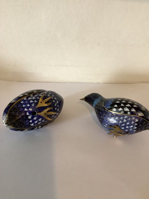 A VERY FINE AND CHARMING PAIR OF CHINESE CLOISONN QUAILS - ADDITIONAL PHOTO 3