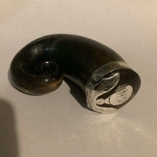 A SUPERB AND EARLY 19TH CENTURY SCOTTISH SILVER MOUNTED HORN SNUFF MULL - ADDITIONAL PHOTO 1