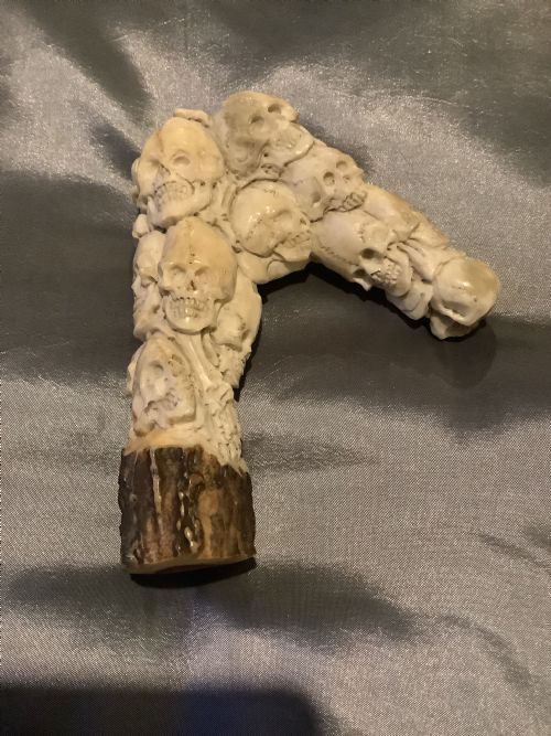 AN EXTRAORDINARY CARVED STAG HORN WALKING STICK HANDLE - ADDITIONAL PHOTO 2